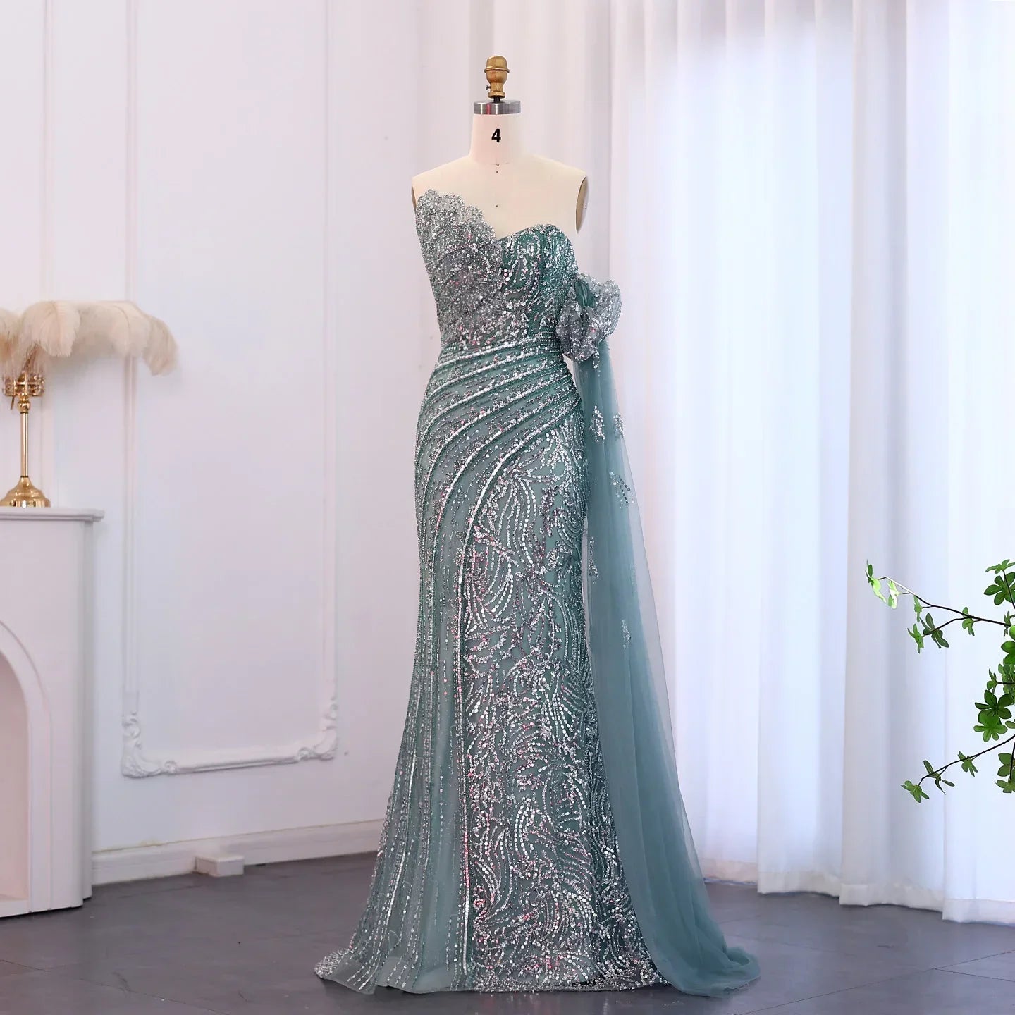 Mermaid Cape Sleeve Scalloped Green Evening Dress