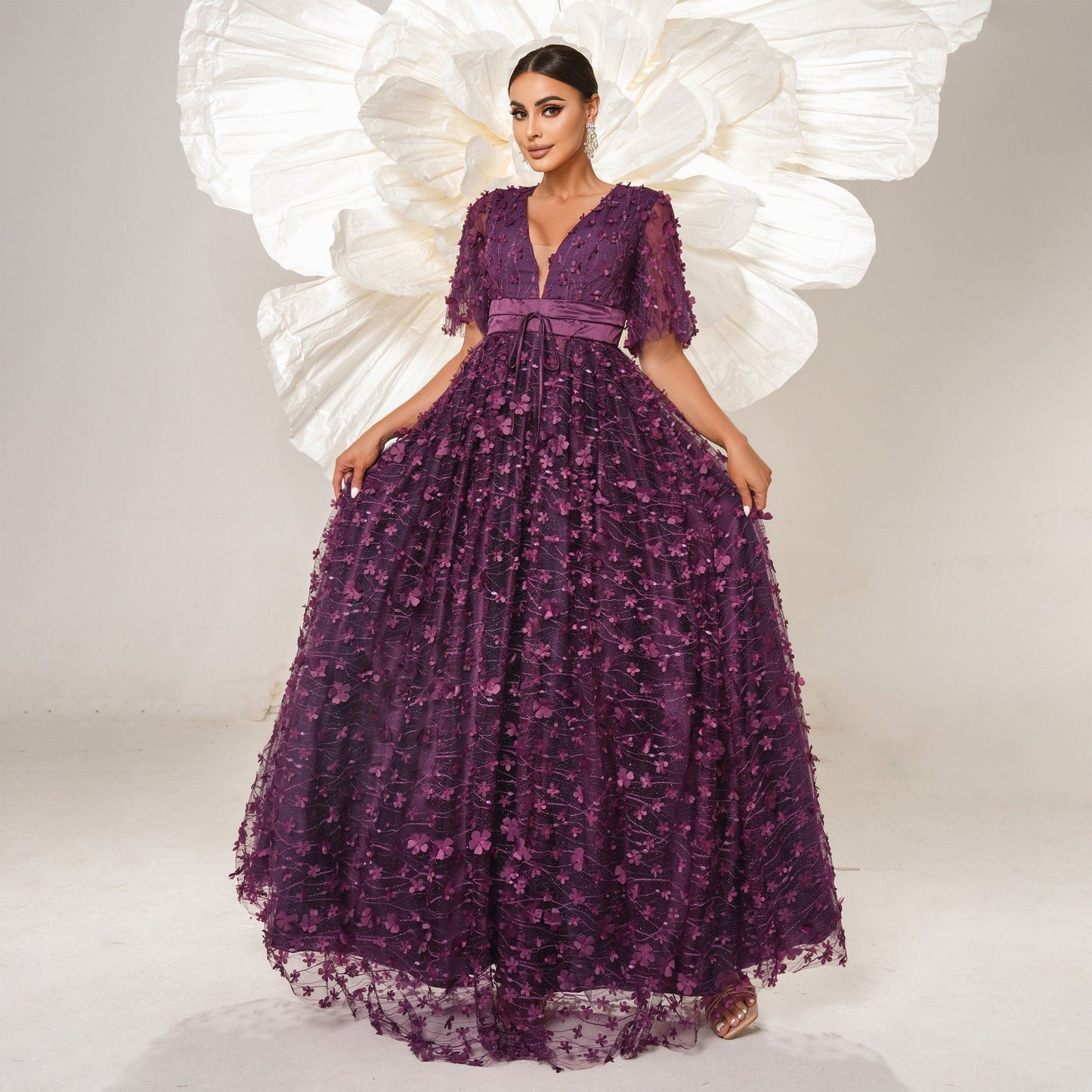 High End Short Sleeved Elegant V Neck Long Cocktail Evening Dress Bridesmaid Dress Mesh Large Swing