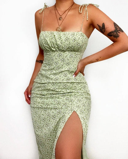 Floral Fresh Sweet Waist Trimming Strap Dress