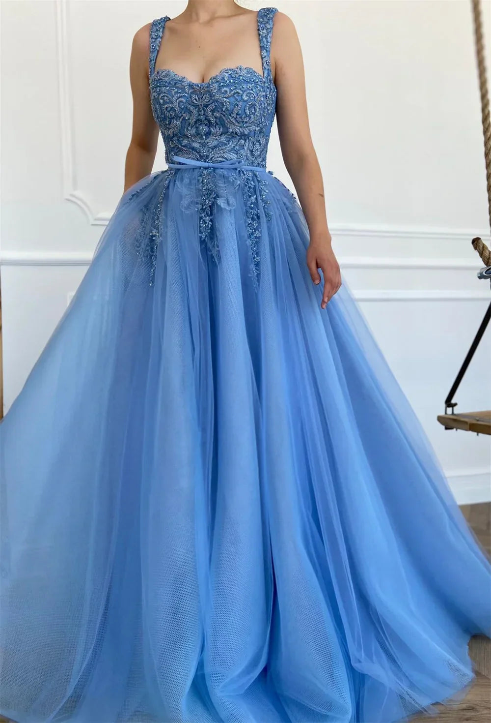 Heart Neck Beaded Lace Embroidery Prom Dress