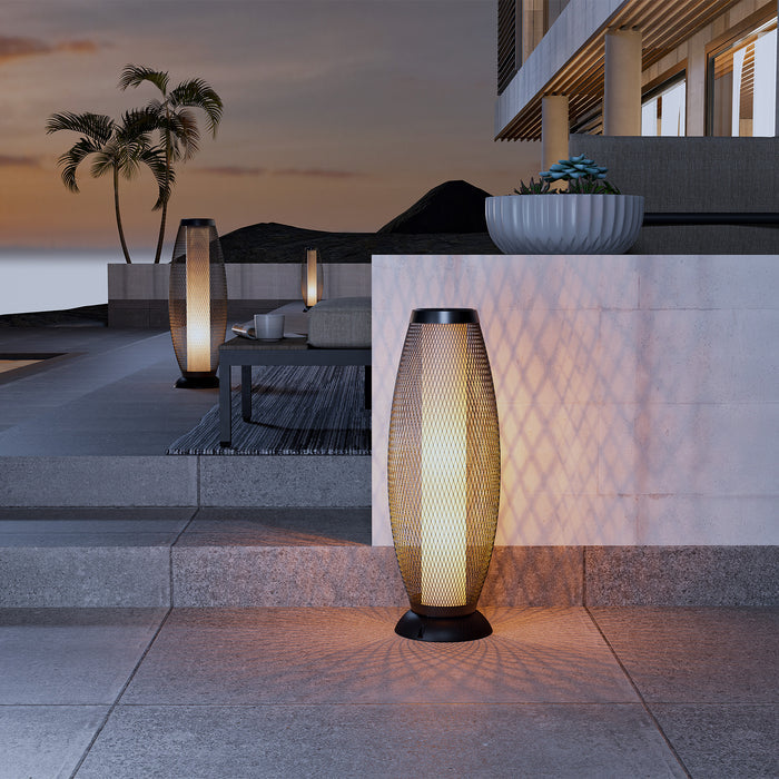 GRAND PATIO Shadow Solar Powered 28"H Floor Lamp, Metal Wire Shade, LED Modern Outdoor Flickering Lantern.
